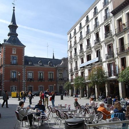 Hostal La Perla Asturiana Madrid Bagian luar foto