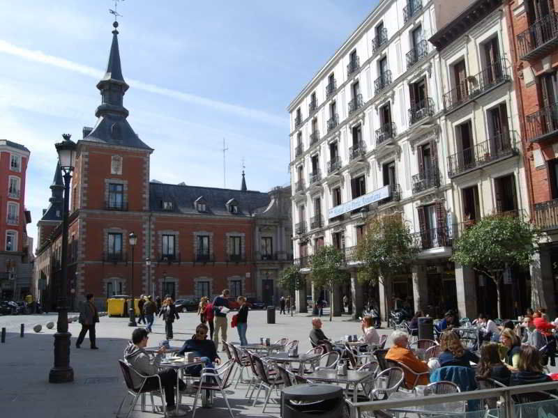 Hostal La Perla Asturiana Madrid Bagian luar foto